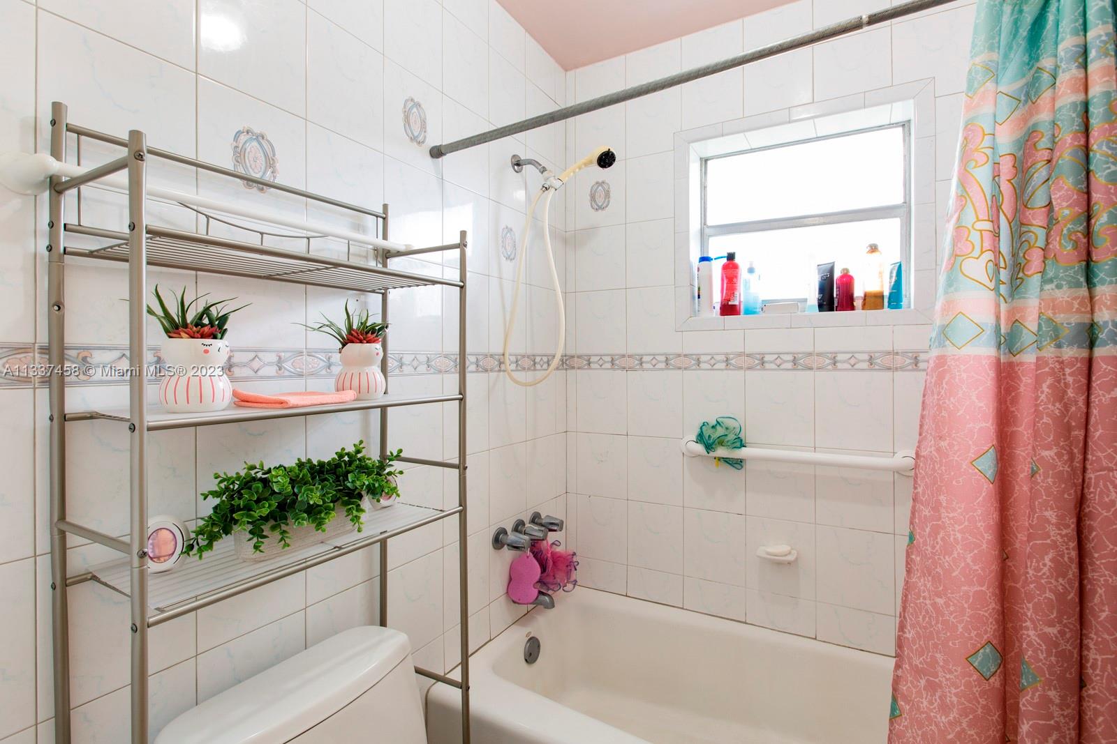 MELNOR PARK SEC ONE - Residential