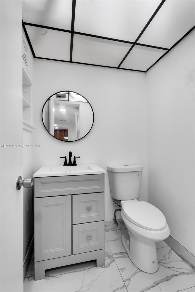 CYPRESS CHASE CONDO NO 6 - Residential