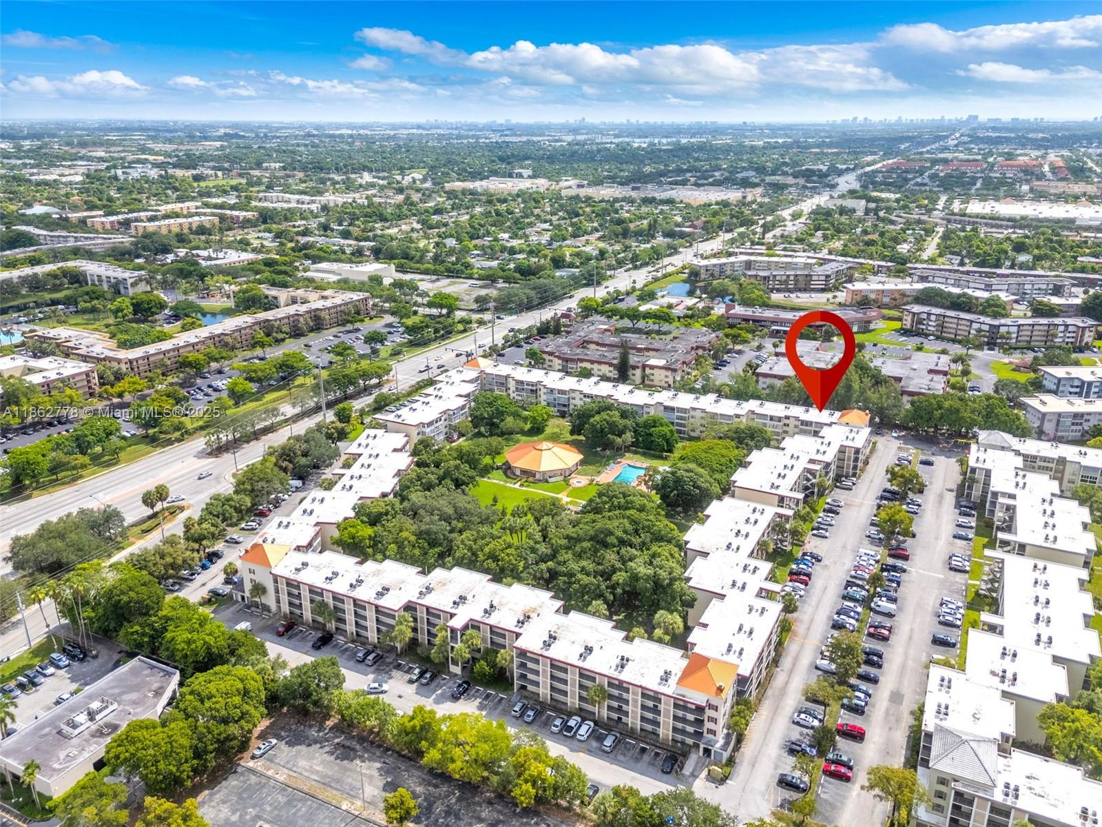 CYPRESS CHASE CONDO NO 6 - Residential