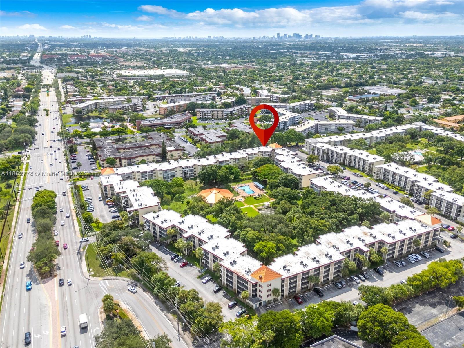 CYPRESS CHASE CONDO NO 6 - Residential