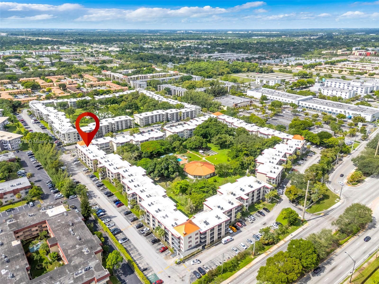 CYPRESS CHASE CONDO NO 6 - Residential