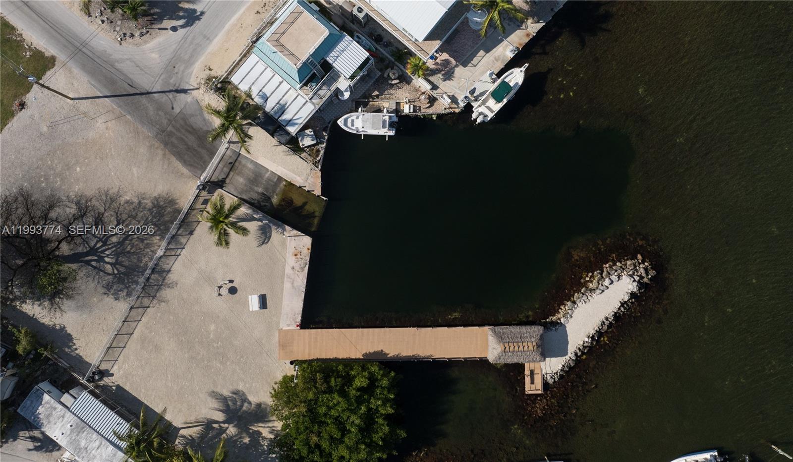 KEY LARGO TRAILER VILLAGE - Residential