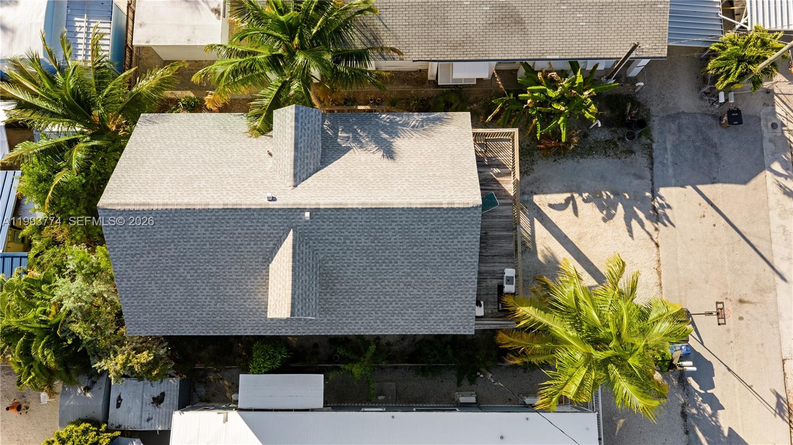 KEY LARGO TRAILER VILLAGE - Residential