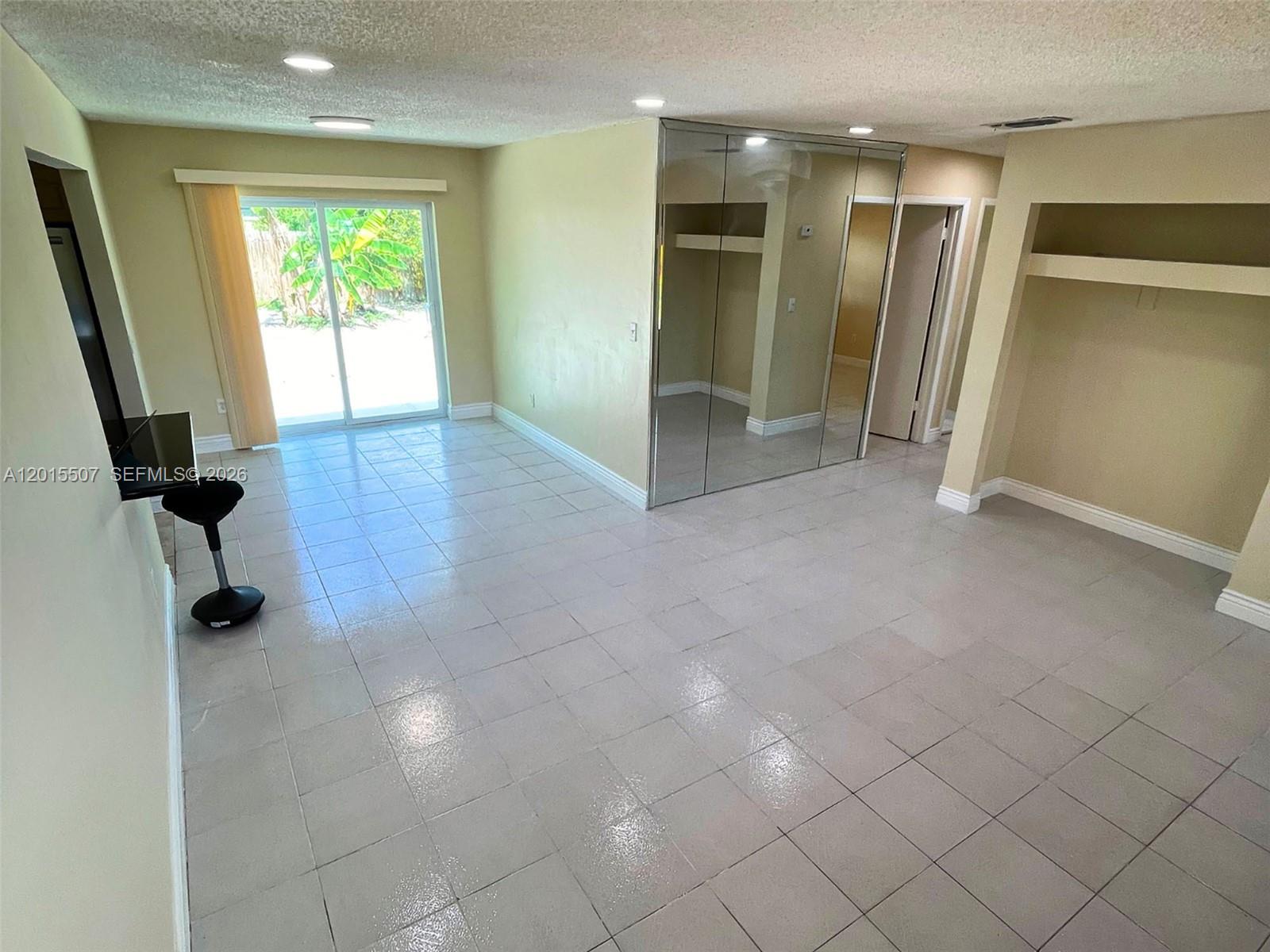 RICHLAND ESTATES - Residential