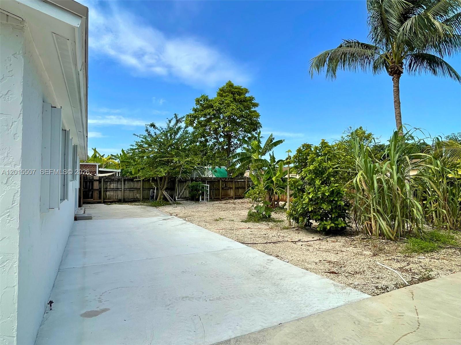 RICHLAND ESTATES - Residential
