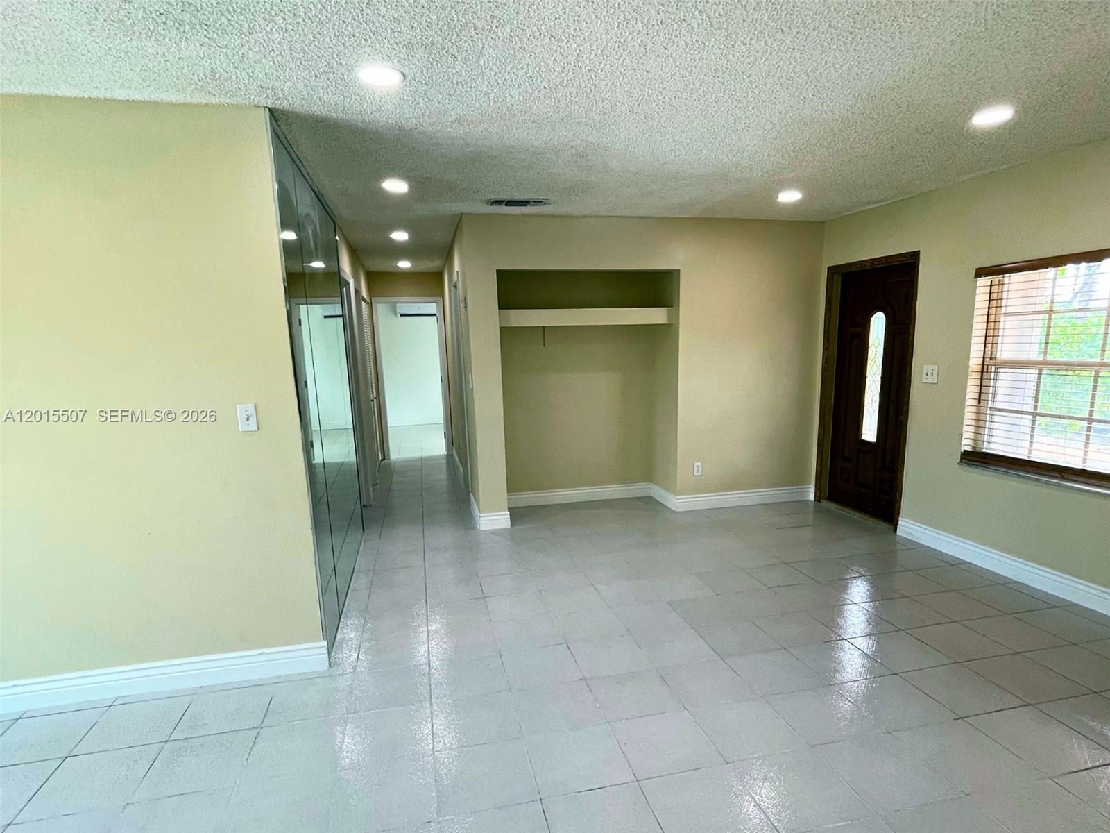 RICHLAND ESTATES - Residential