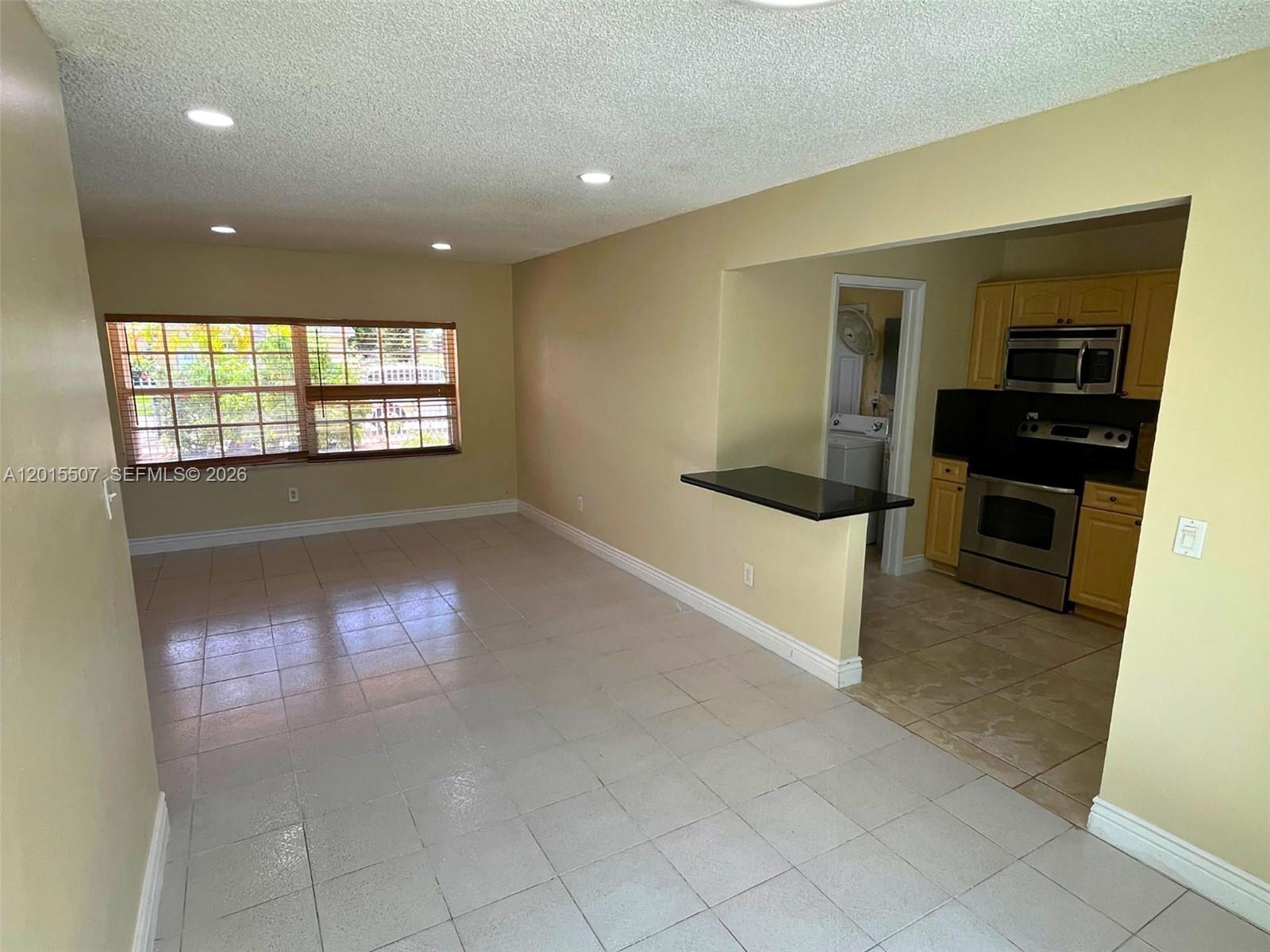 RICHLAND ESTATES - Residential