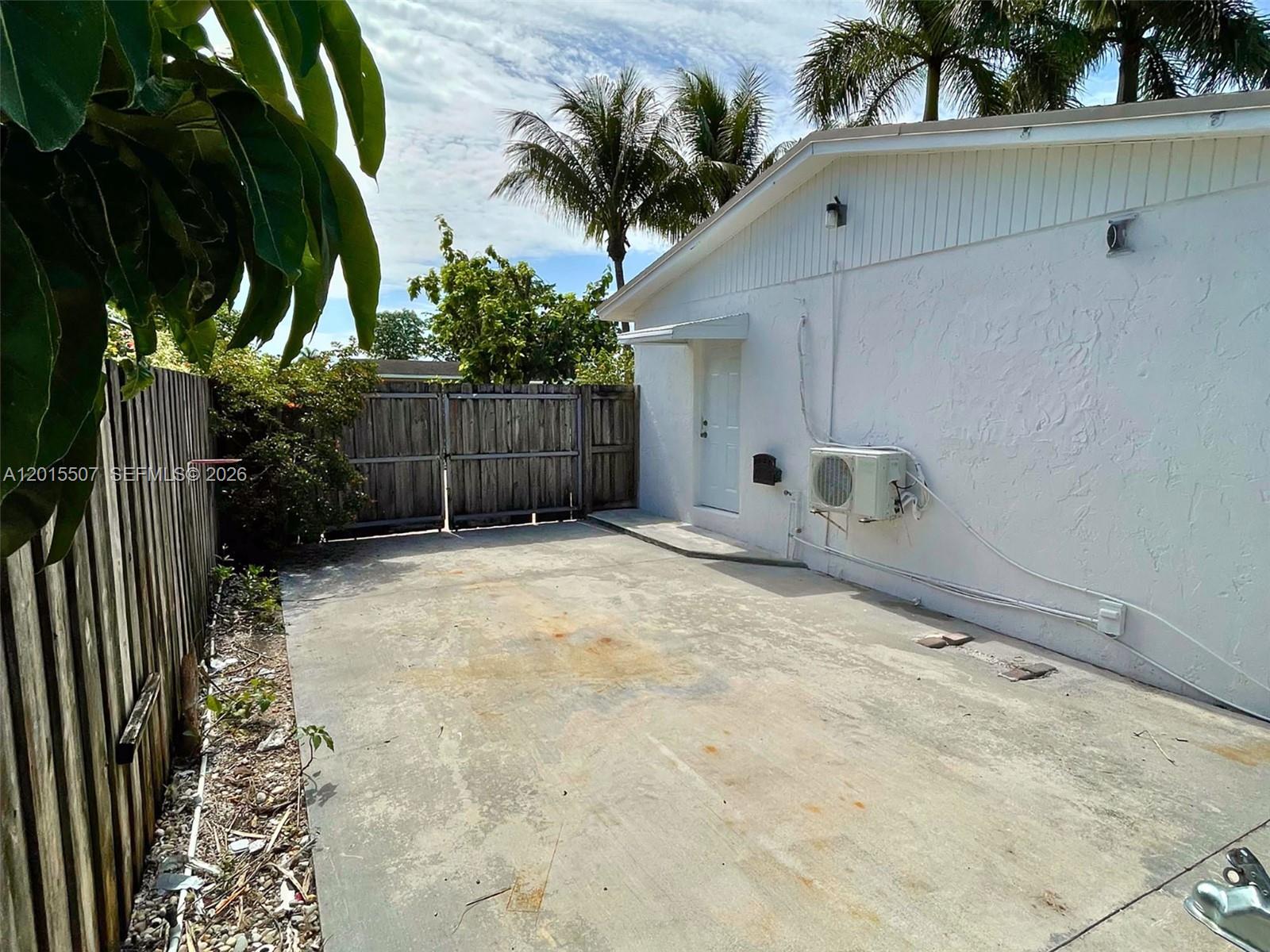 RICHLAND ESTATES - Residential