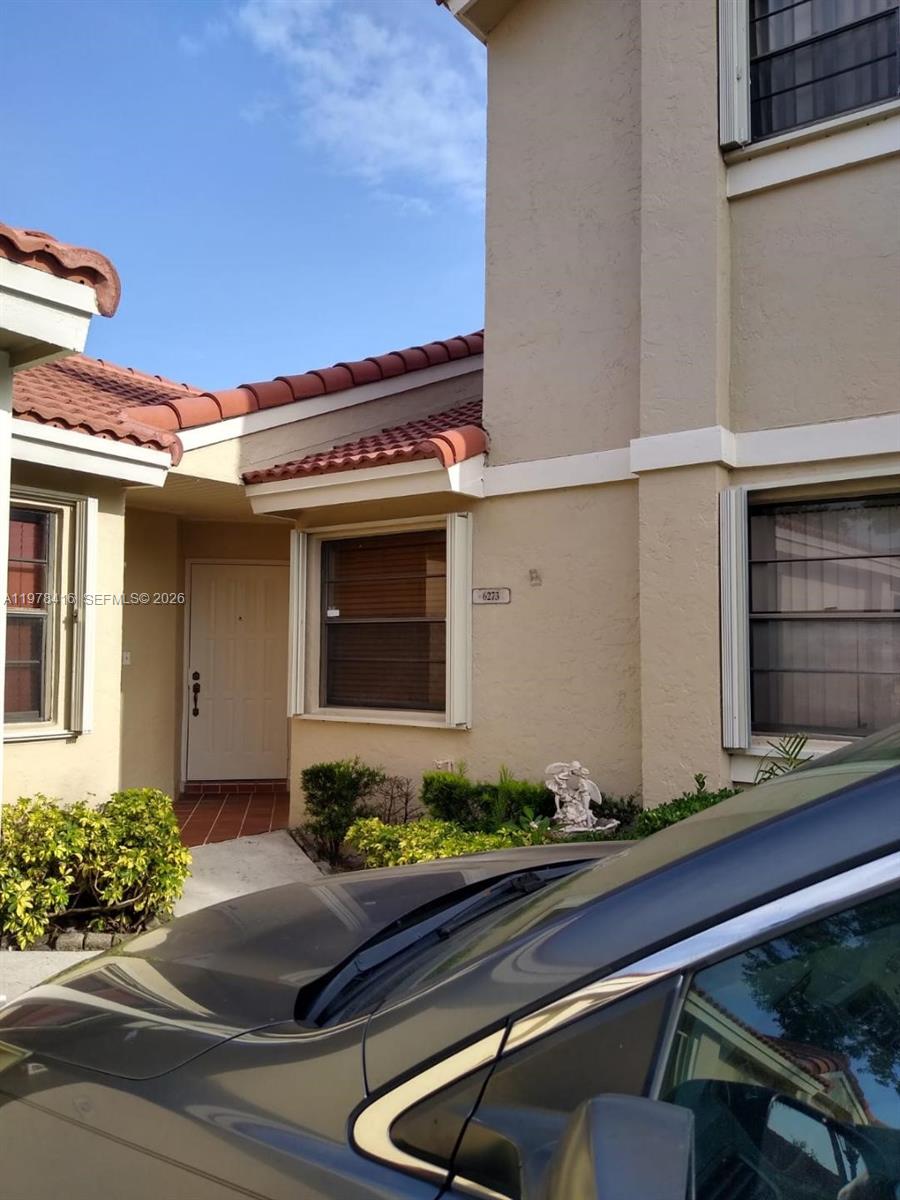 VILLA HOMES AT THE MOORS - Residential