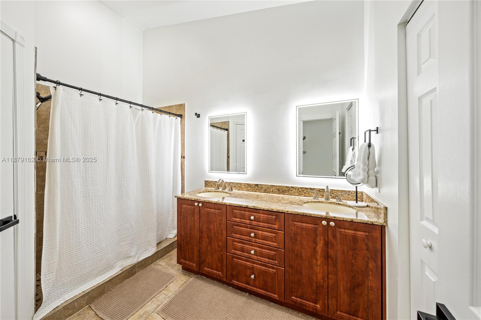 TWIN FOUNTAINS PHASE TWO - Residential