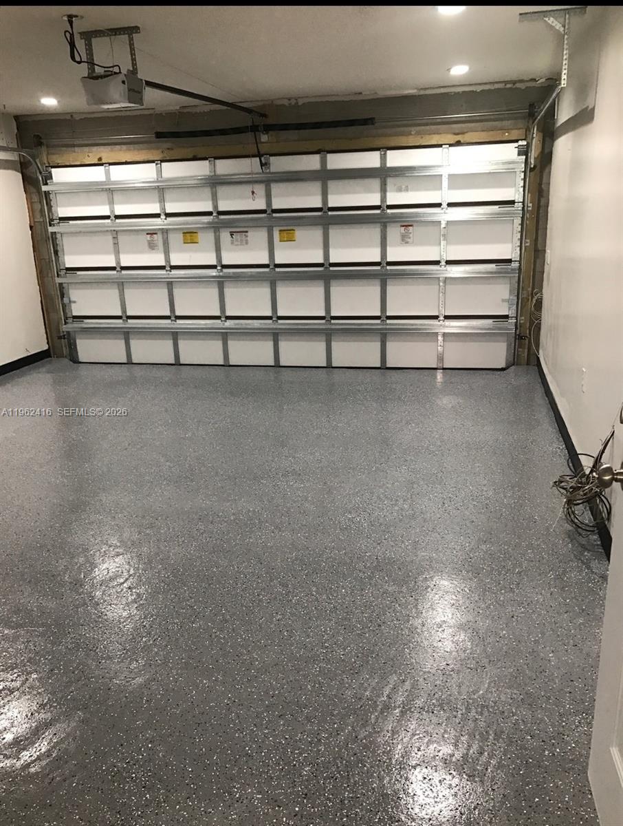 SAN SEBASTIAN UNIT 3 - Residential