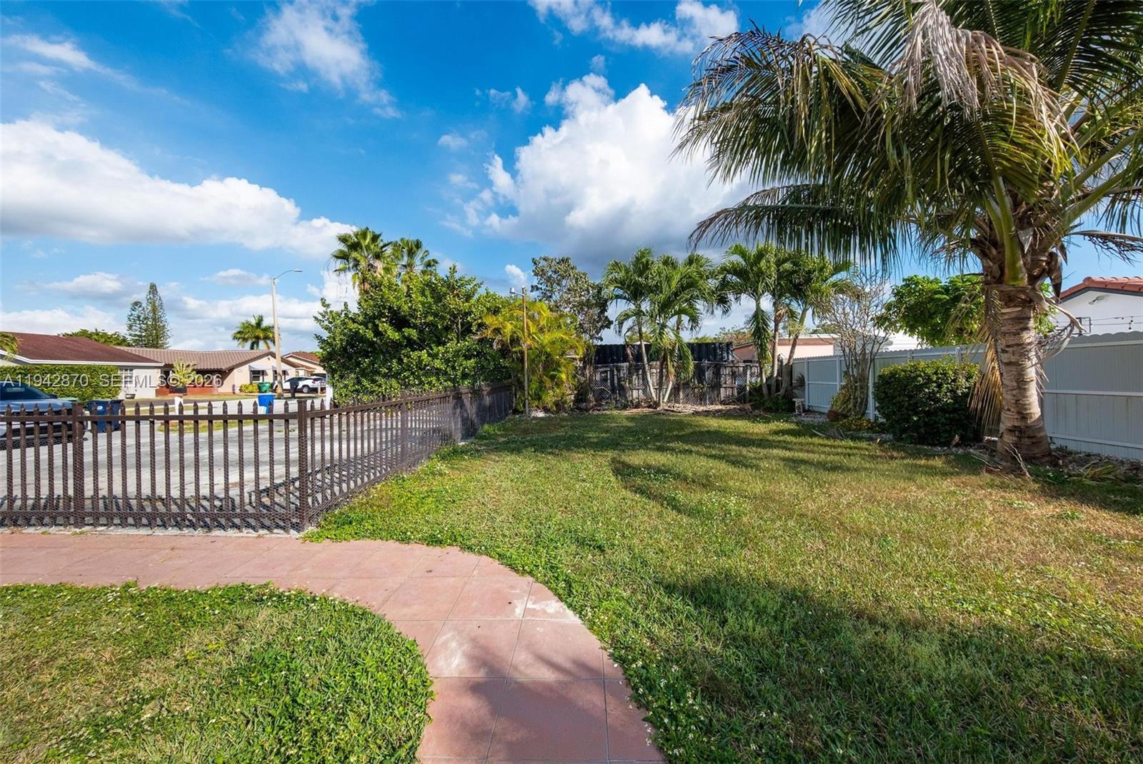 CORAL WEST HEIGHTS - Residential Lease