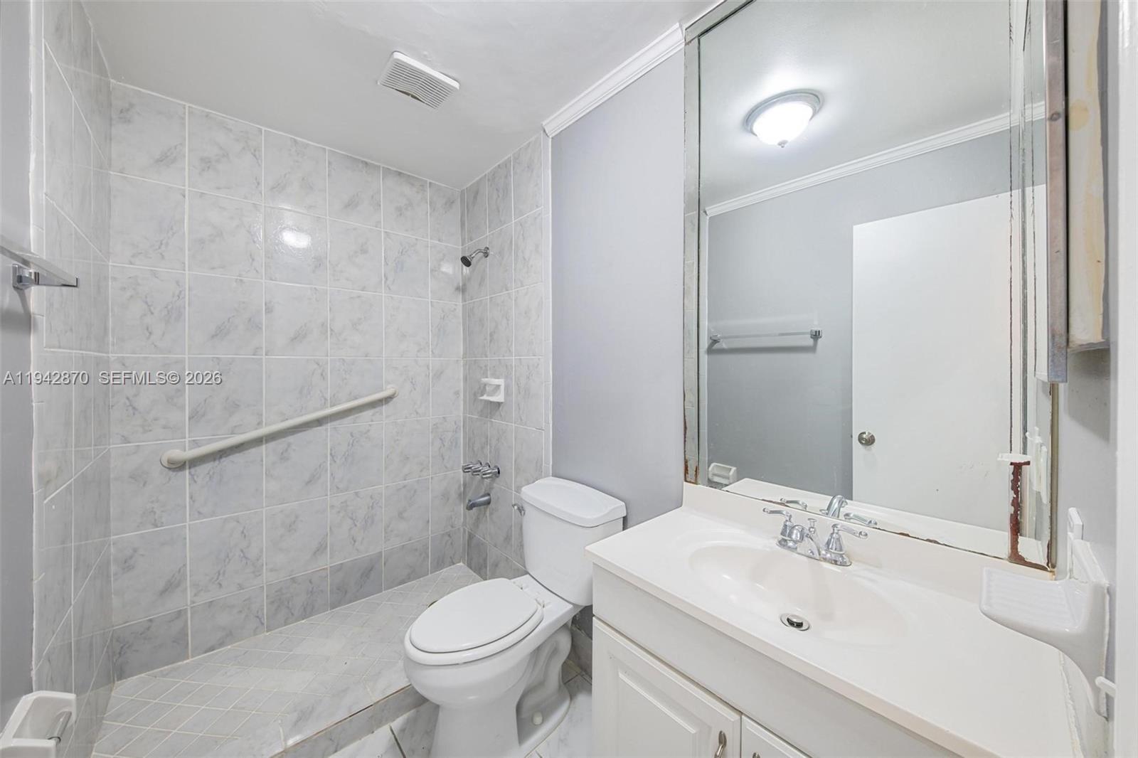 CORAL WEST HEIGHTS - Residential Lease