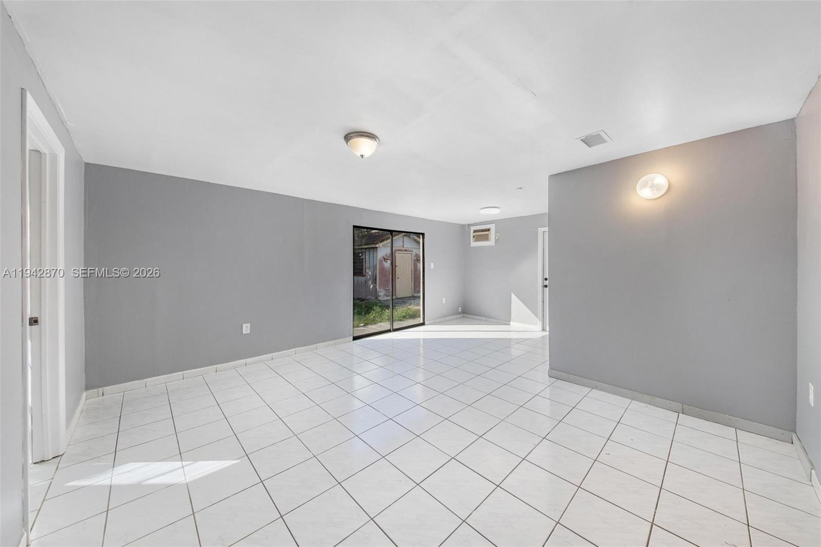 CORAL WEST HEIGHTS - Residential Lease