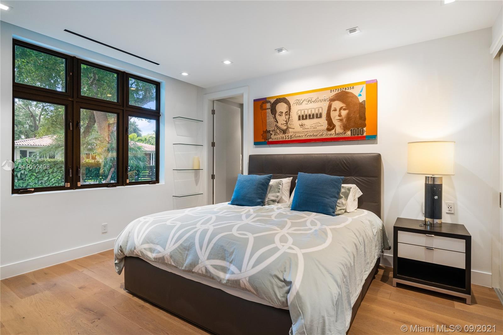 CORAL GABLES RIVIERA SEC - Residential