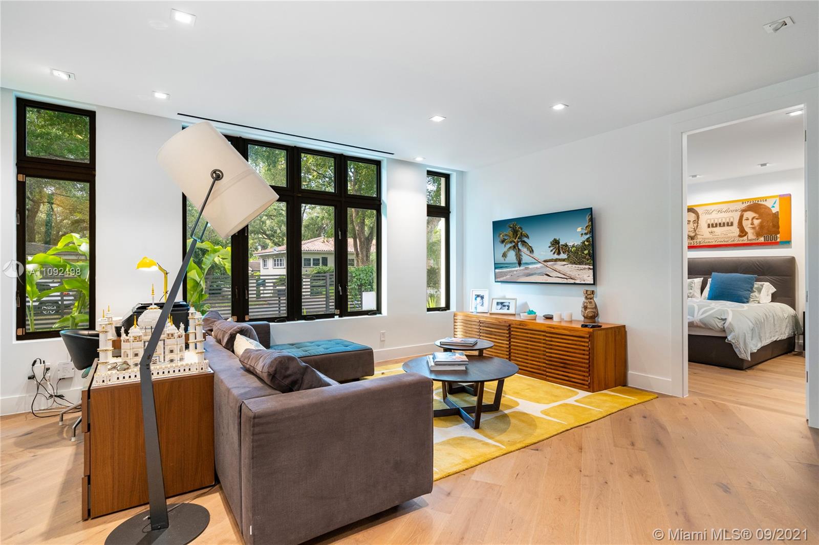 CORAL GABLES RIVIERA SEC - Residential