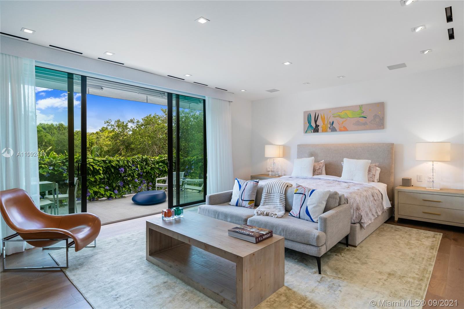 CORAL GABLES RIVIERA SEC - Residential