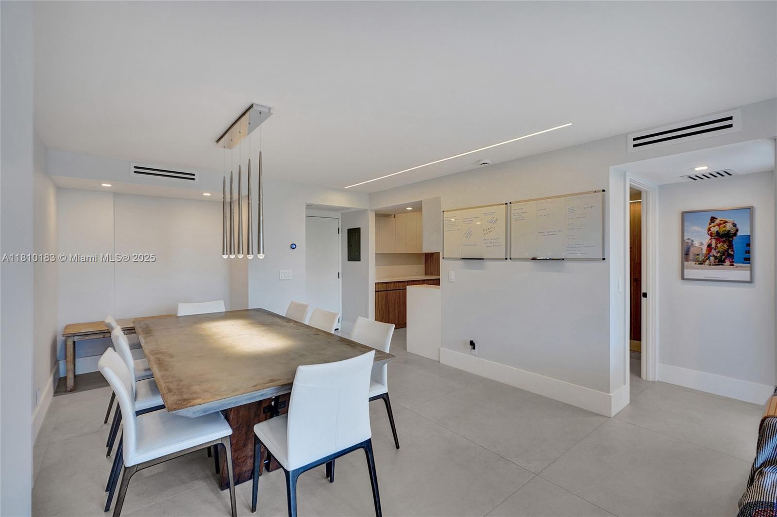 ENSENADA CONDO BLDG E-11 - Residential