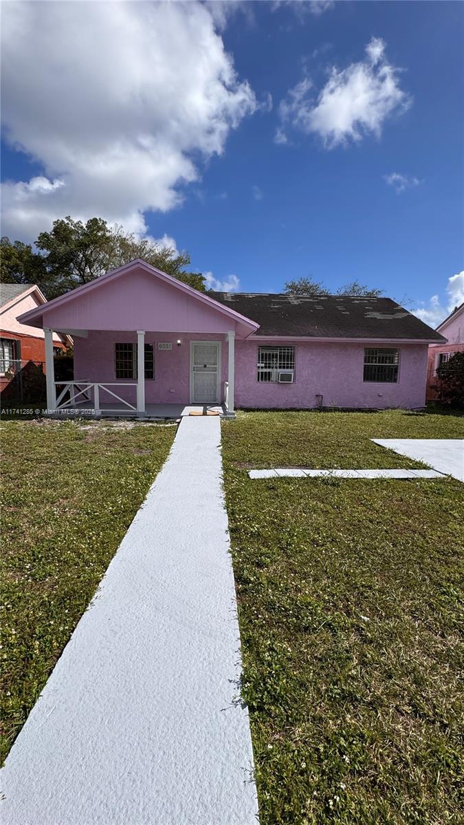 Recently remodeled 3 bed 1 bath single family residence. Bright and spacious home , new appliances,laundry room with hookups, large Backyard. Close to public transportation and everything South Florida has to offer. Looking for a great tenant who wants to live here