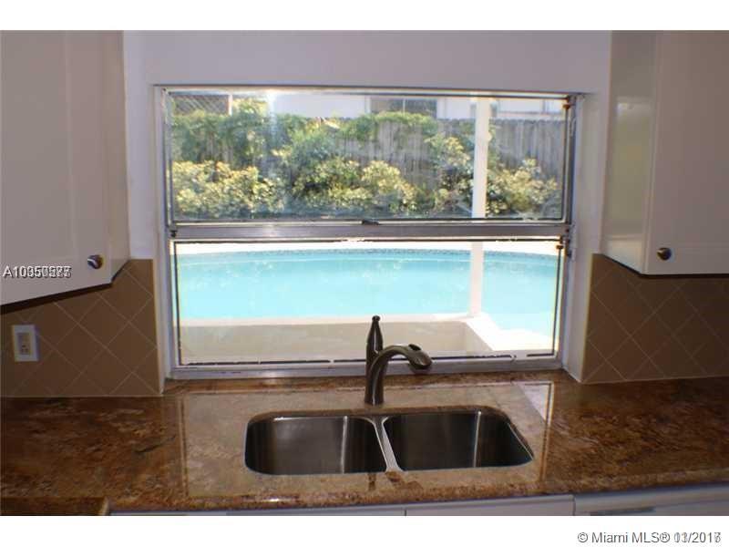 SUNRISE GOLF VILLAGE SEC - Residential