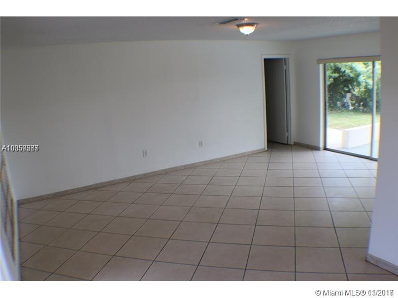 SUNRISE GOLF VILLAGE SEC - Residential