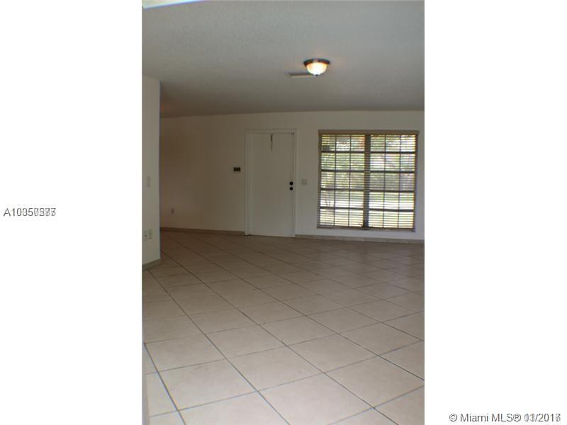 SUNRISE GOLF VILLAGE SEC - Residential