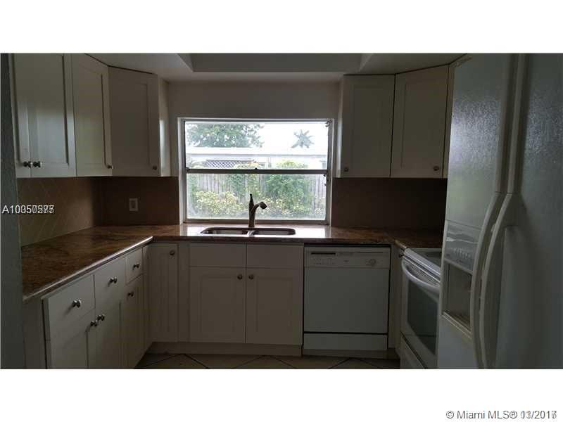 SUNRISE GOLF VILLAGE SEC - Residential