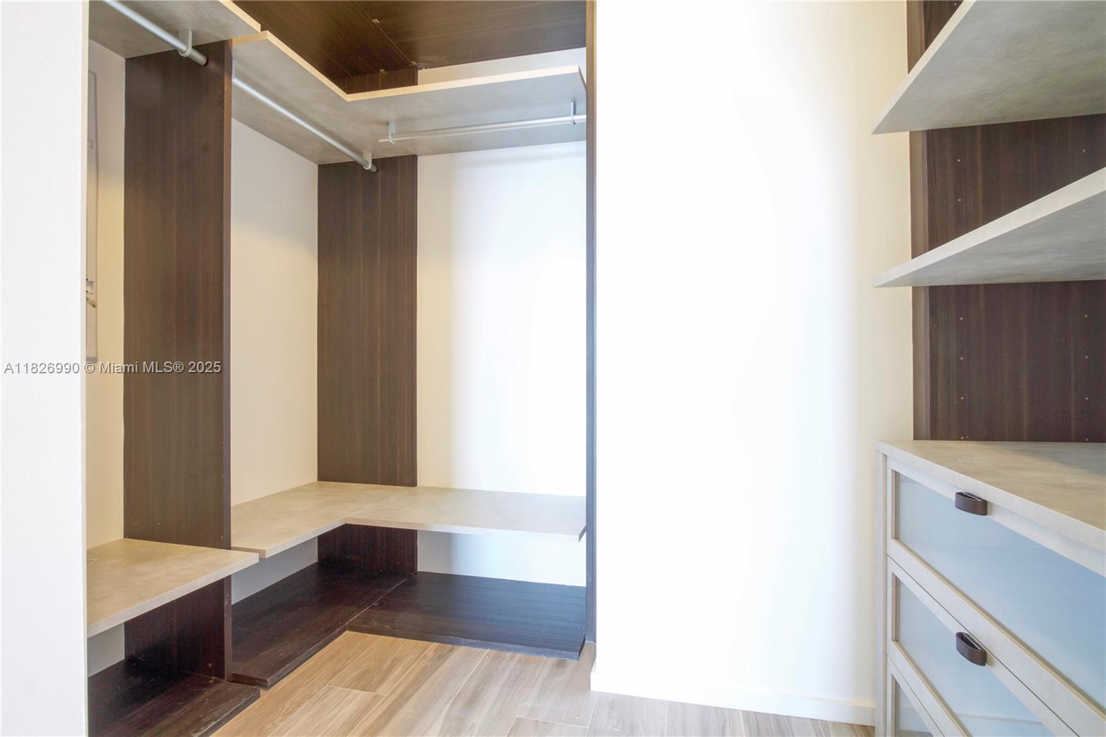 801 SMA RESIDENCES CONDO - Residential Lease