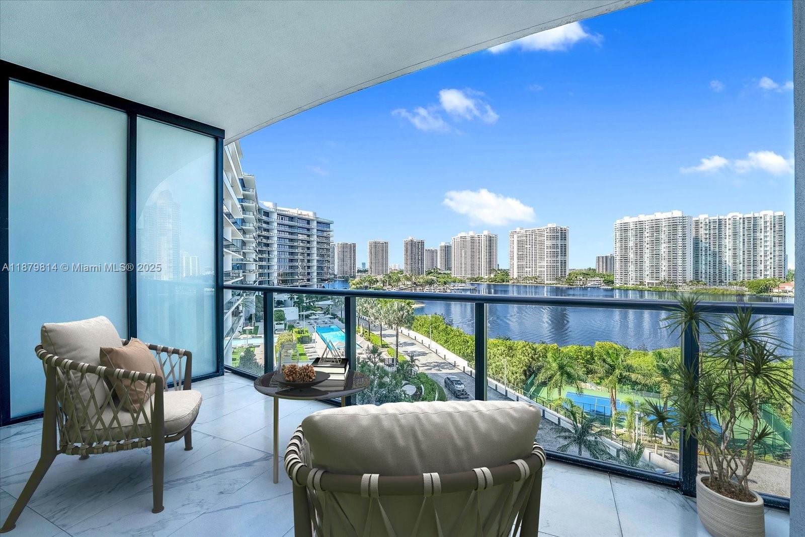 PRIVE CONDO - Residential