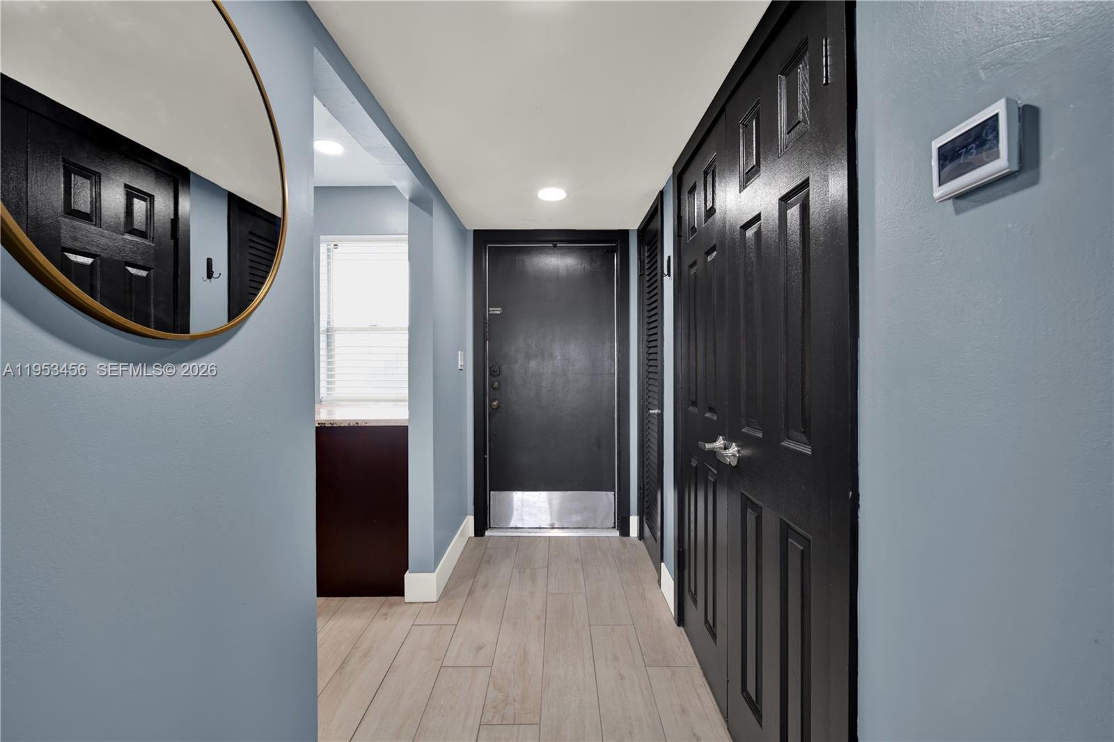 HILLCREST COUNTRY CLUB NO - Residential