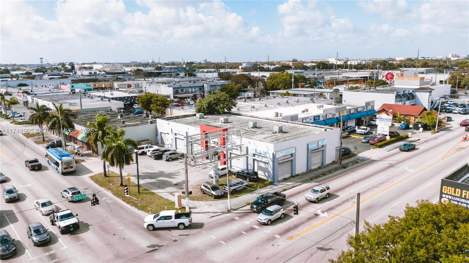 The Property features 8,546 square feet of interior on 16,177 square feet of land.
The Property is located in the vibrant and rapidly evolving Allapattah neighborhood.
Zoning is T6-8 O, which allows from 8 to 12 stories and 150 residential units an acre or 300 hotel keys per acre. Neology Life Development Group completed The Julia with 323 units just a few blocks along the same 20th Street and 16th Avenue, as well as No. 17 Residences with 192 units. Additionally, the neighborhood is seeing significant residential growth with the development of Fourteen Allapattah Residences (237 units), The Miami Produce Center by Bjarke Ingels and Robert Wennett.