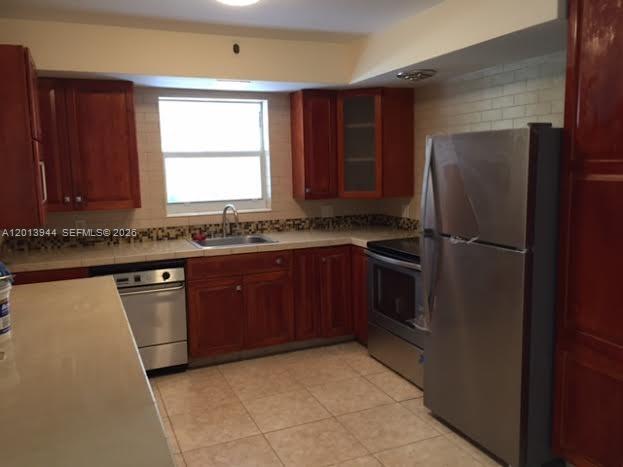 YANCEY REPLAT - Residential Lease