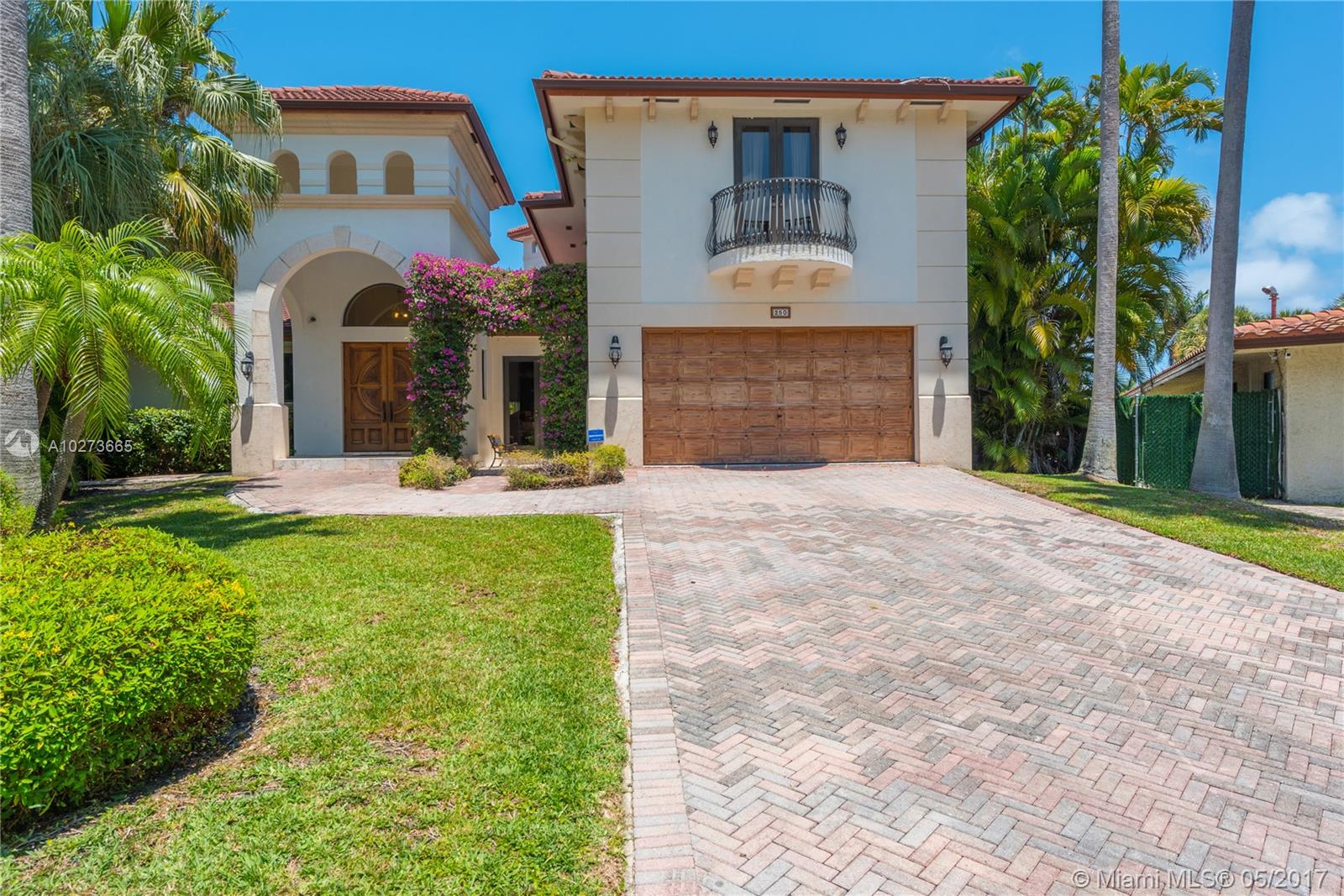 GOLDEN BEACH SEC D - Residential