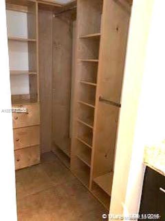 SPRINGTREE LAKES - Residential Lease