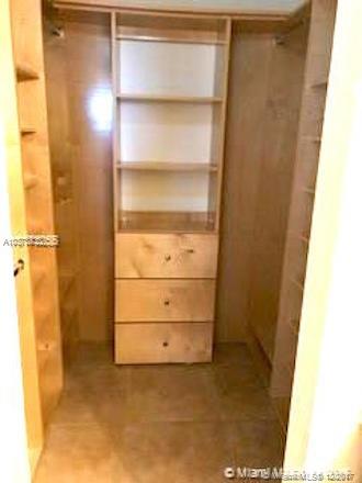 SPRINGTREE LAKES - Residential Lease