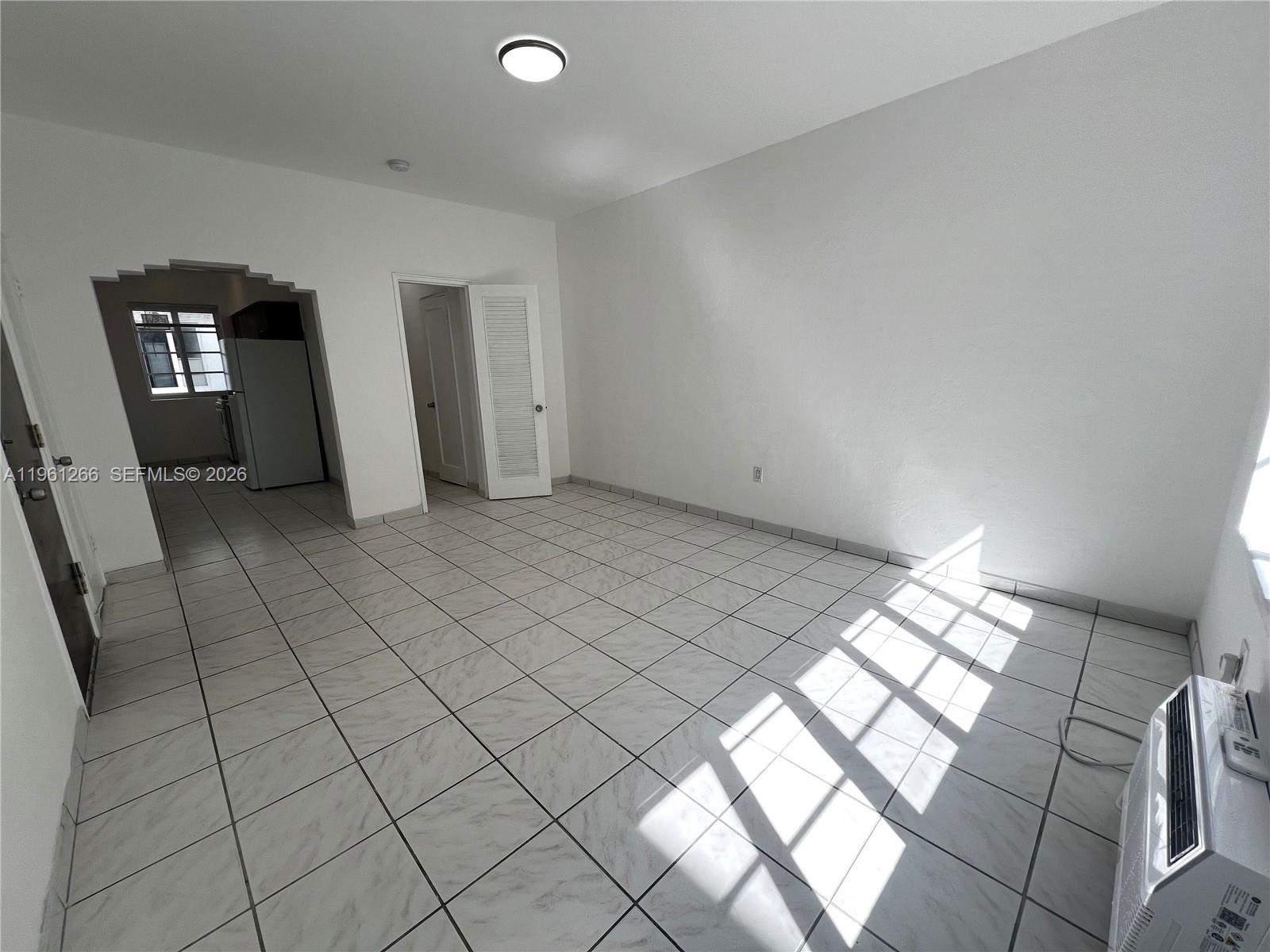 1132 Pennsylvania Ave 3