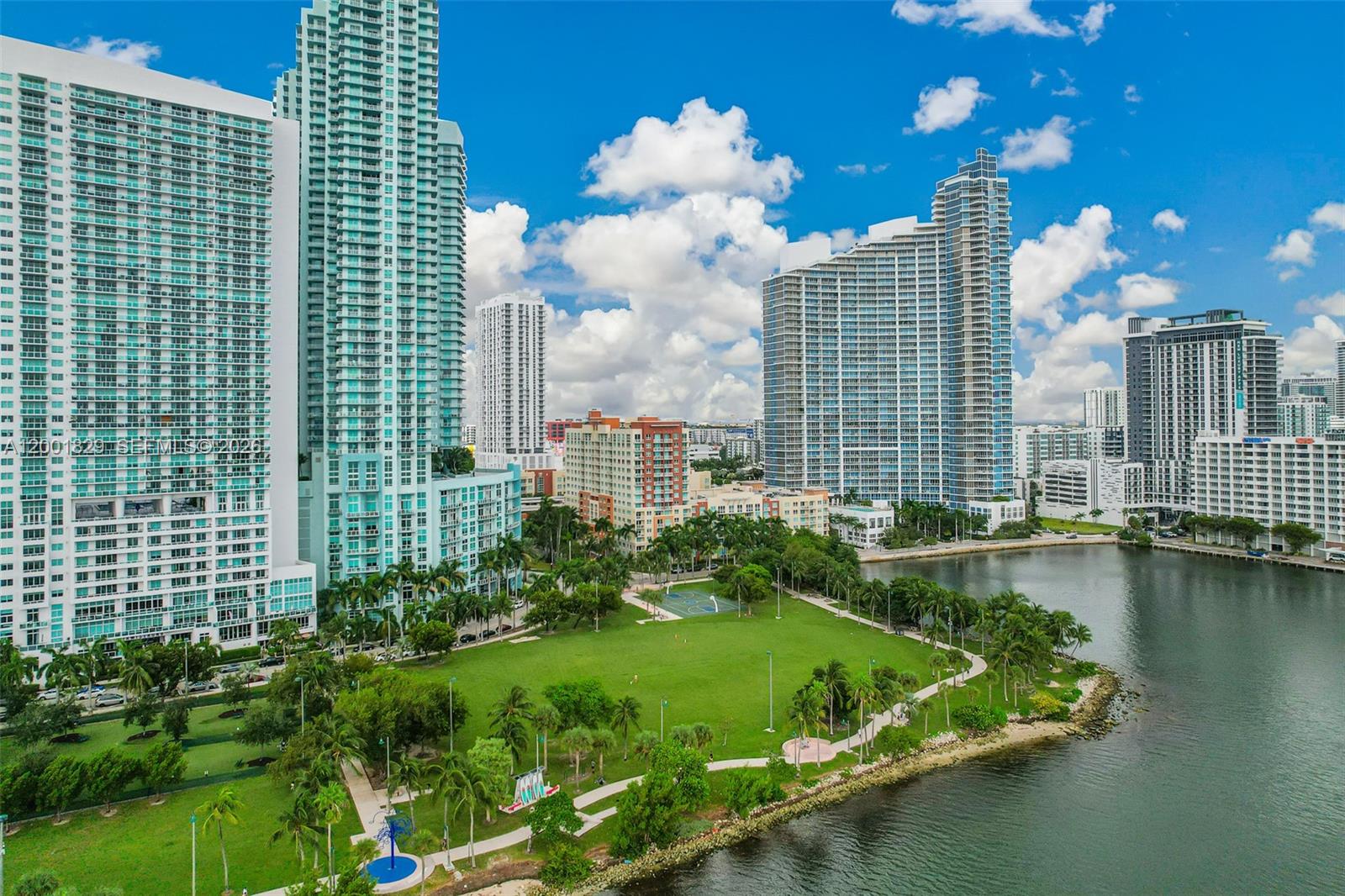 CITE CONDO - Residential Lease