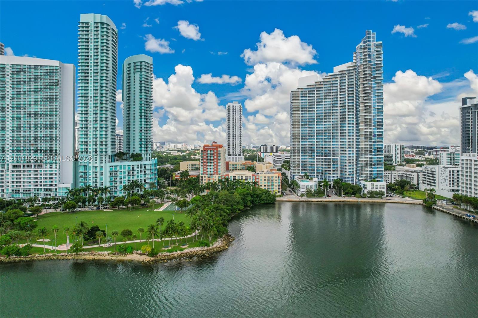 CITE CONDO - Residential Lease