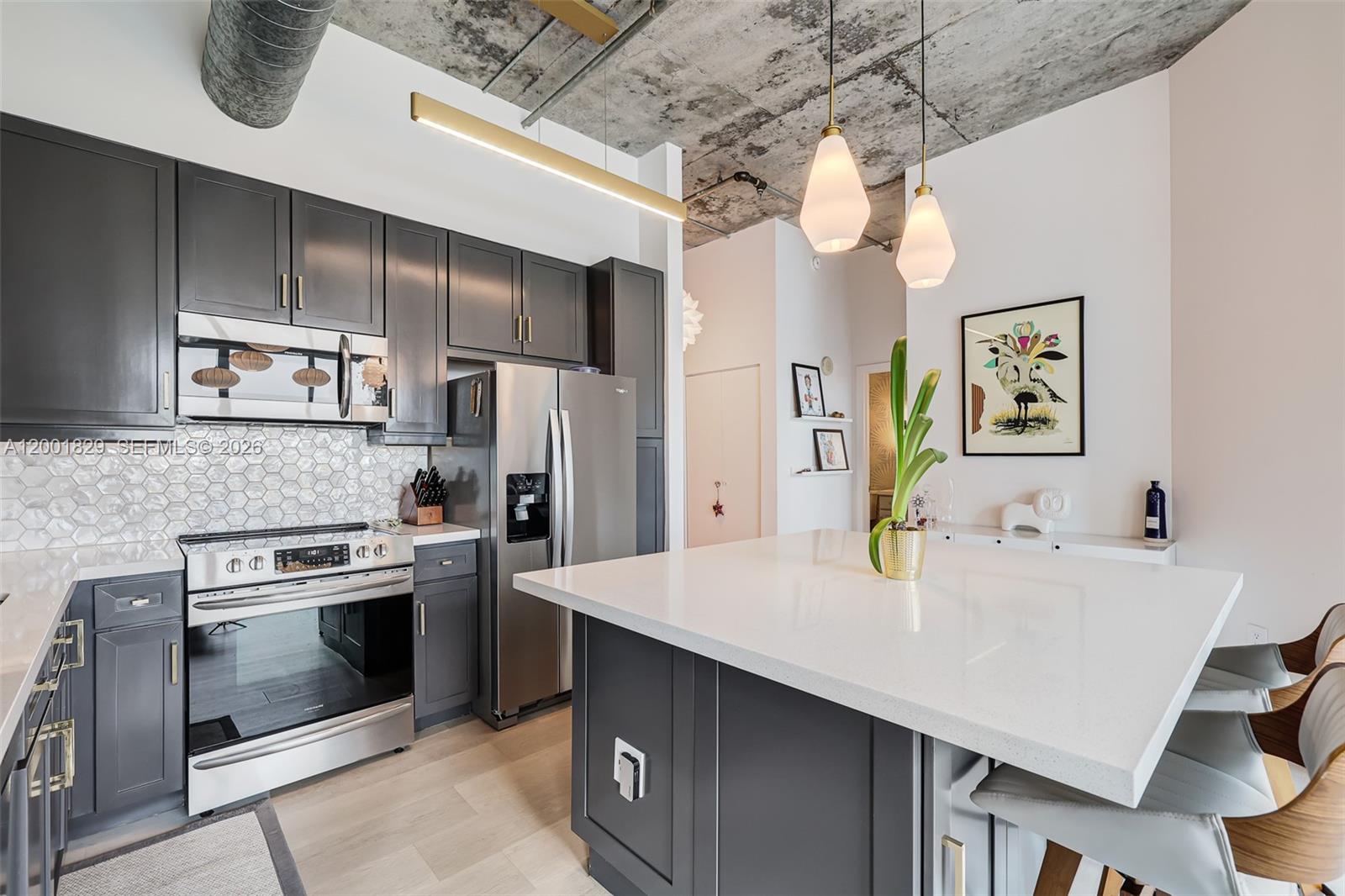 2001 Biscayne Blvd 2617