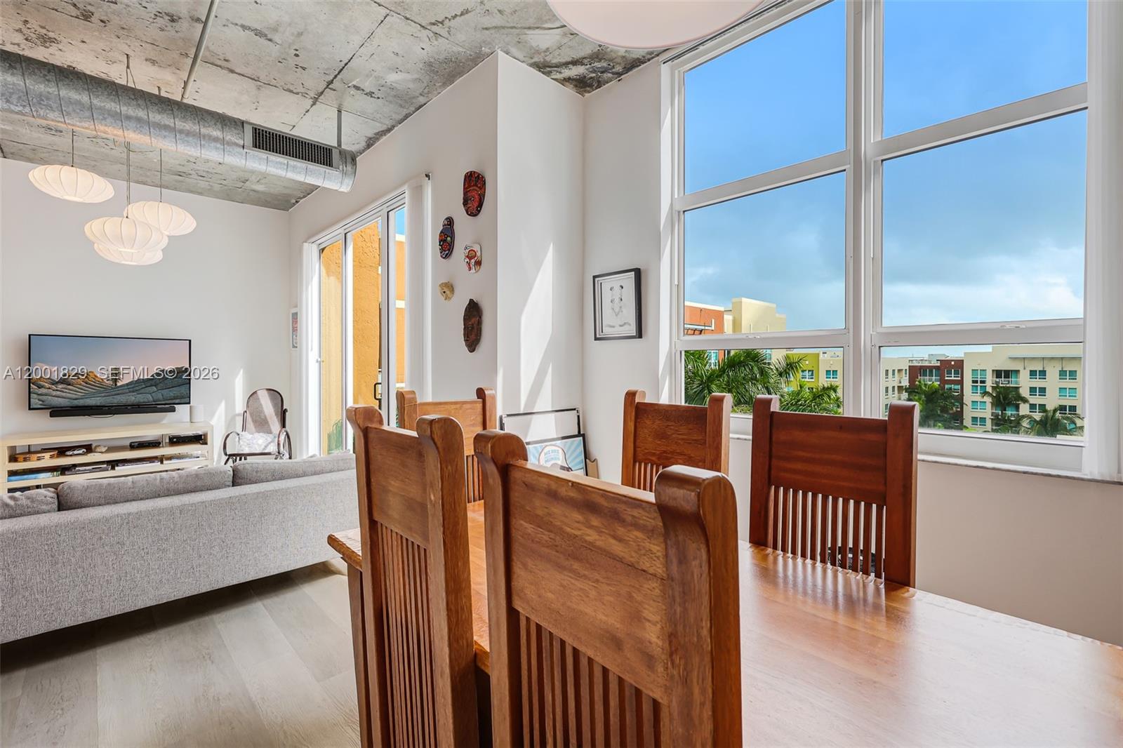 CITE CONDO - Residential Lease