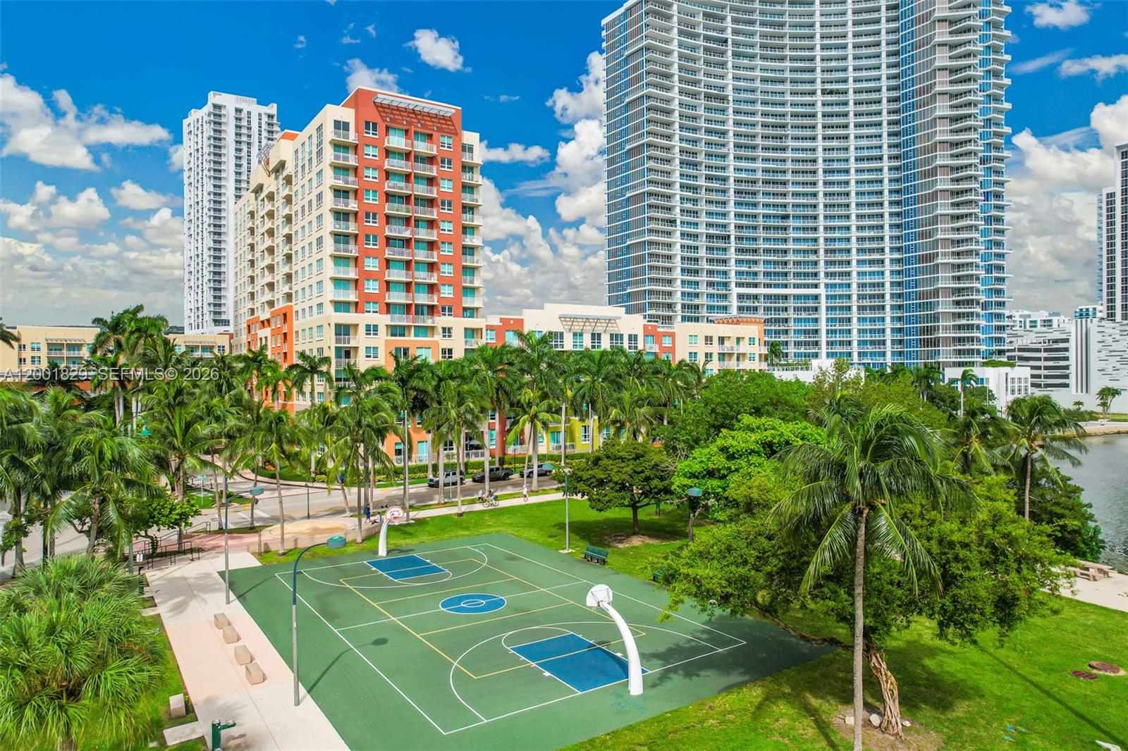 CITE CONDO - Residential Lease