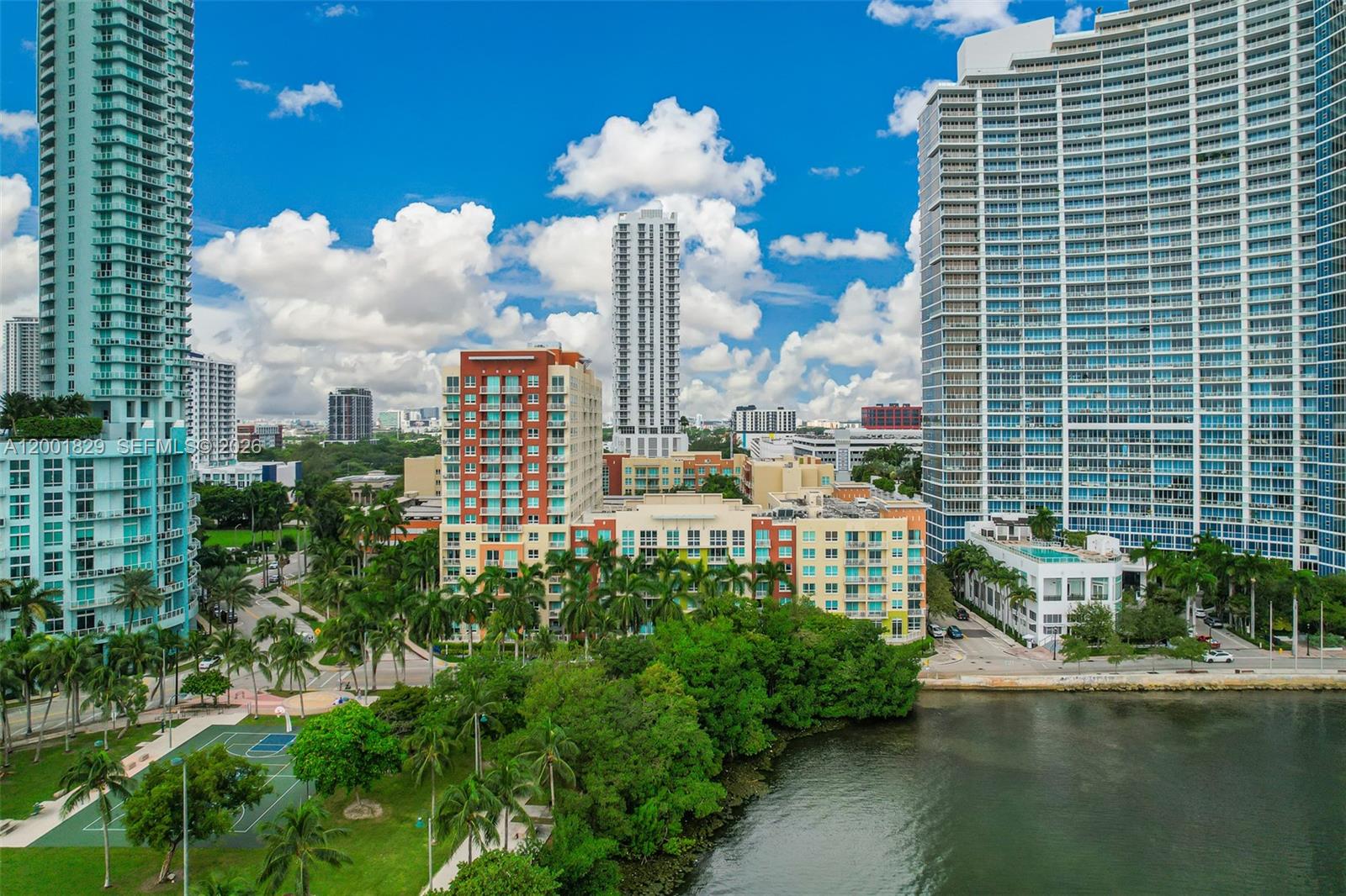 CITE CONDO - Residential Lease