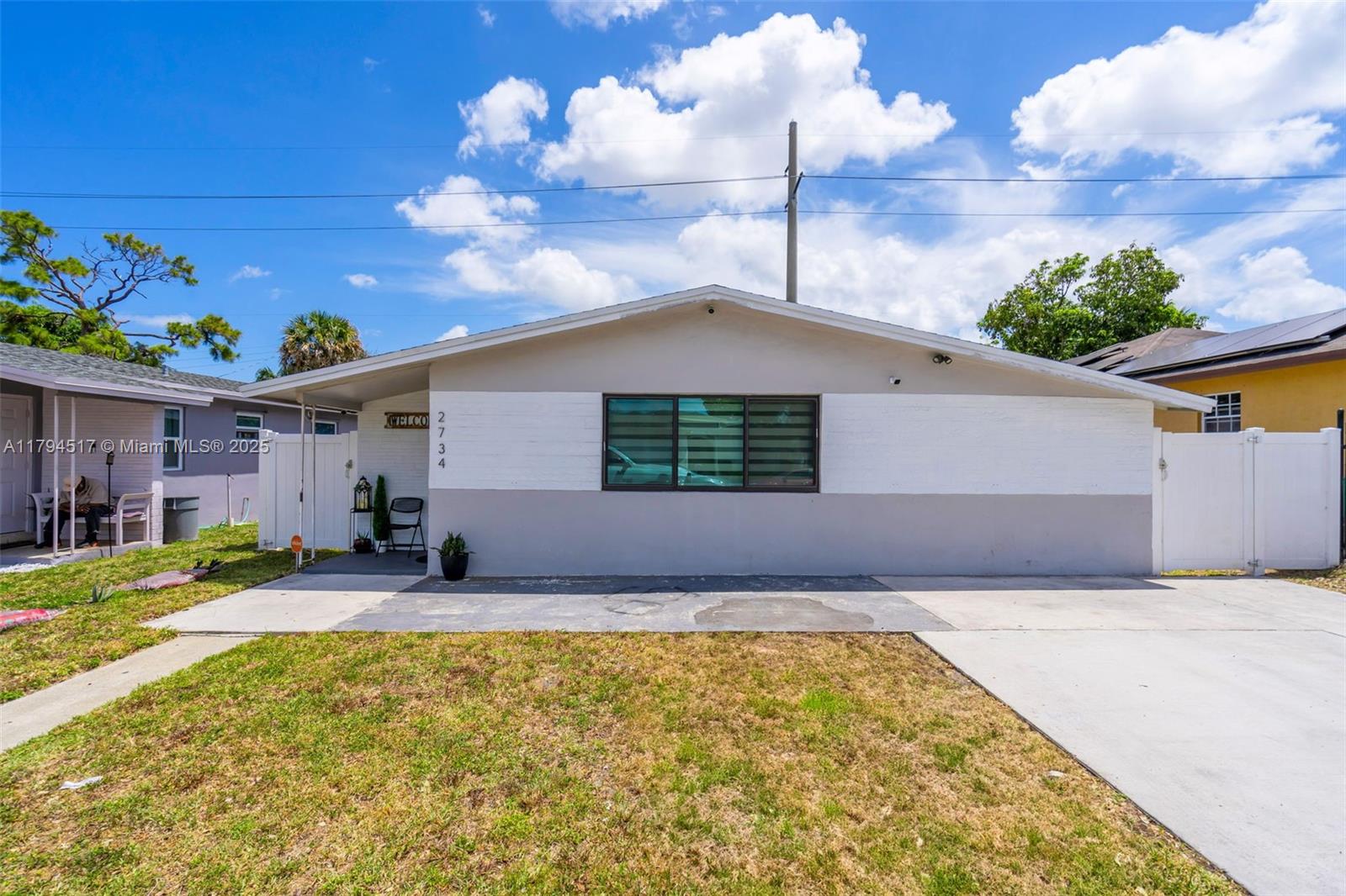 Property for Sale at 2734 Nw 9th Pl, Fort Lauderdale, Broward County, Florida - Bedrooms: 2 
Bathrooms: 1  - $340,000