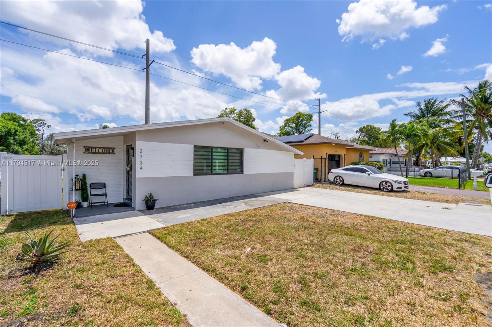 2734 NW 9th Pl