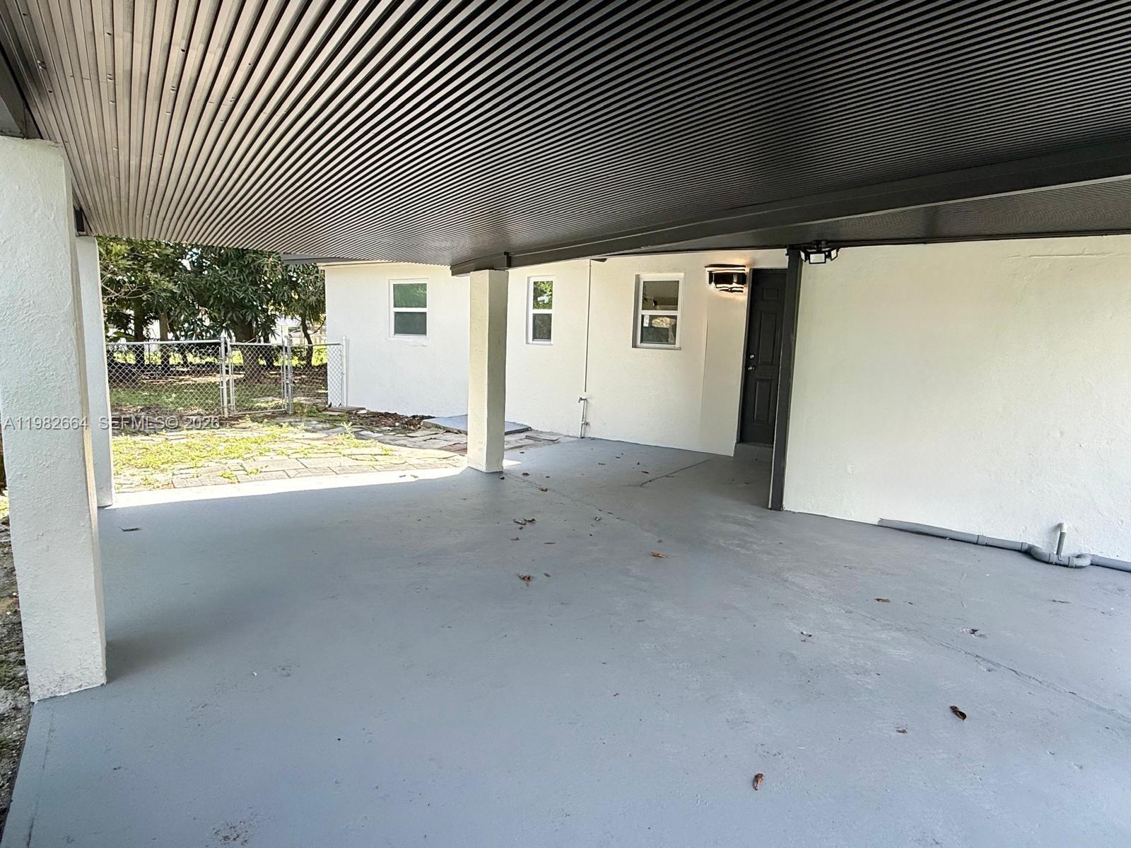 LAUDERDALE MANORS RESUB O - Residential