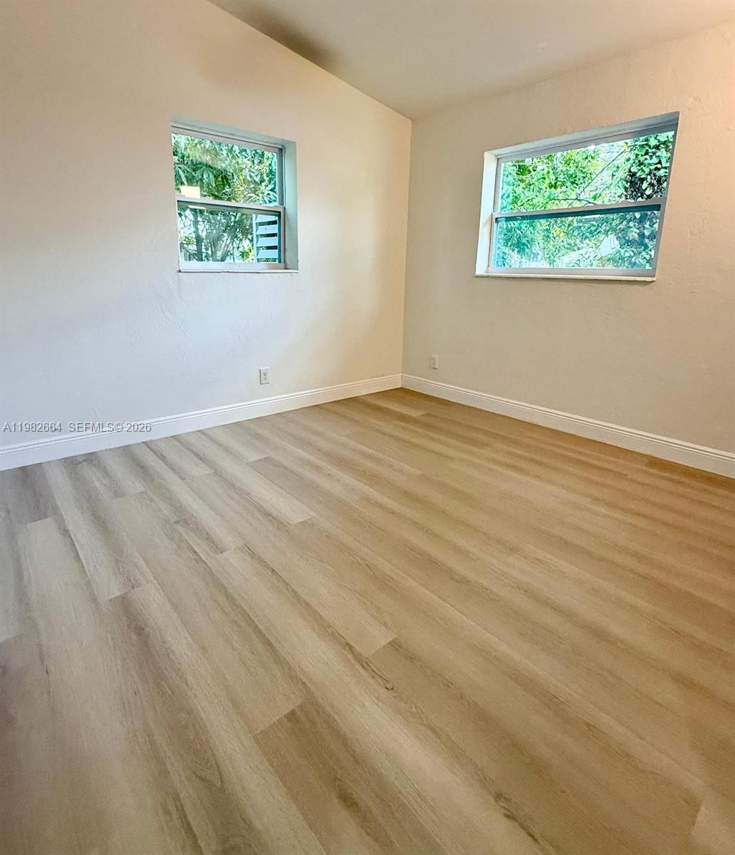 LAUDERDALE MANORS RESUB O - Residential