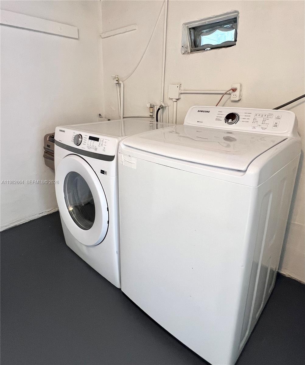 LAUDERDALE MANORS RESUB O - Residential