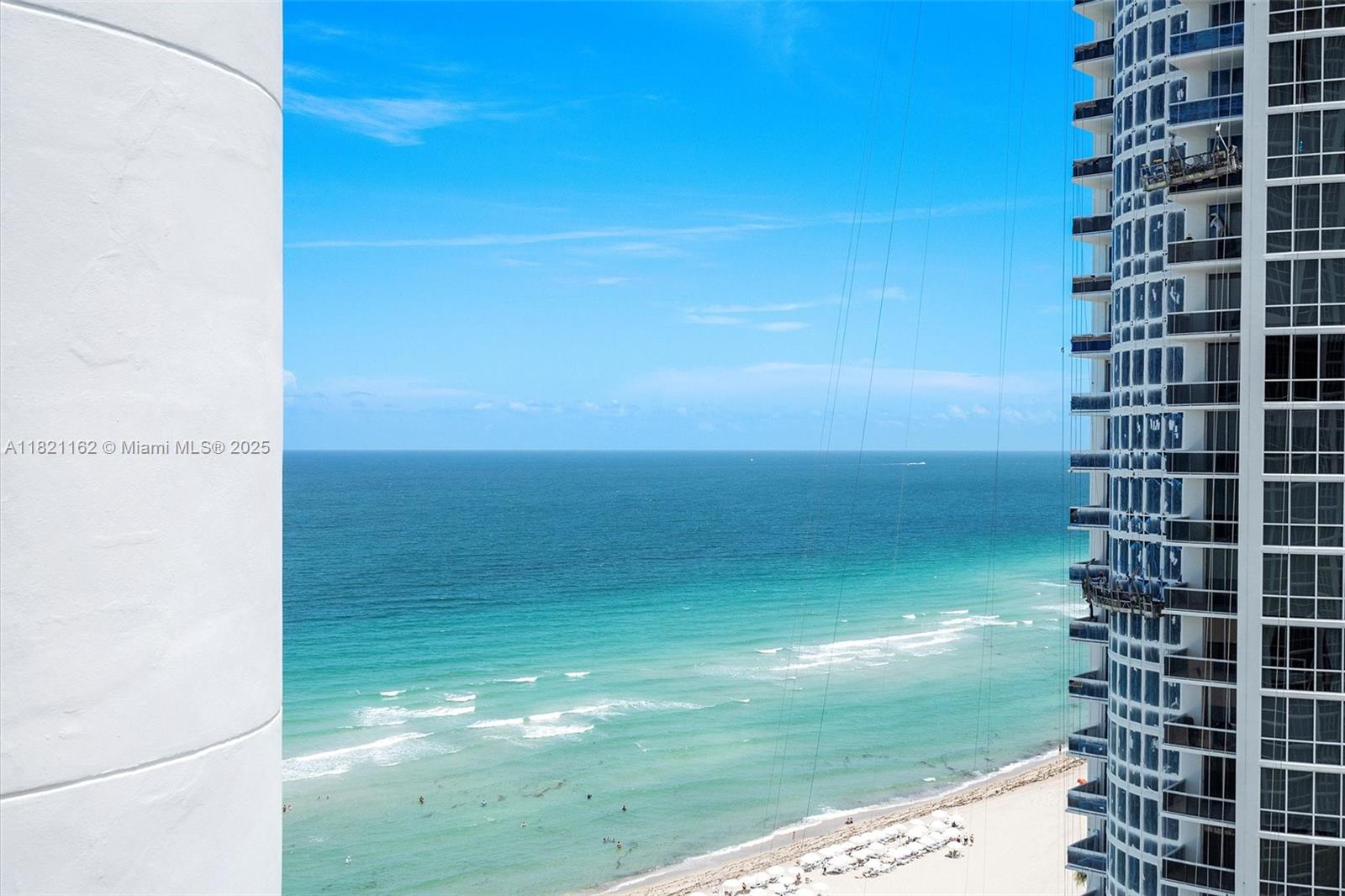 TRUMP ROYALE CONDO - Residential
