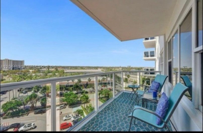 3700 Galt Ocean Dr 814