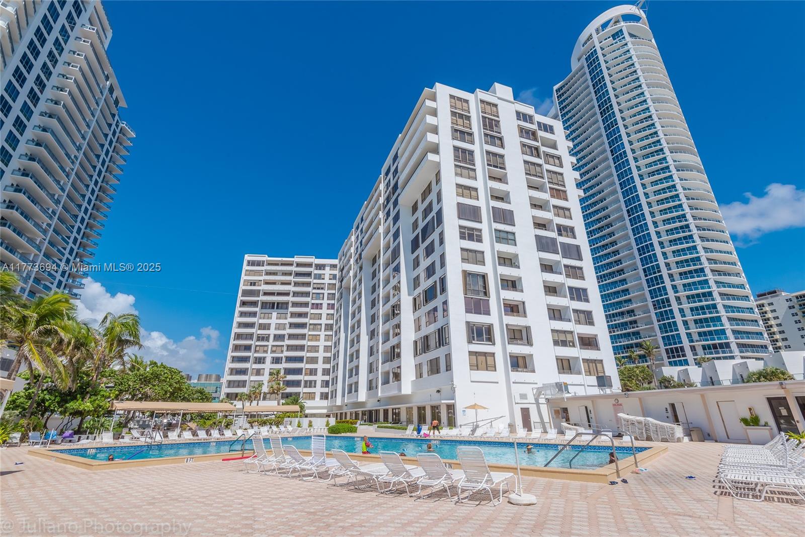 ALEXANDER TOWERS CONDO - Residential Lease
